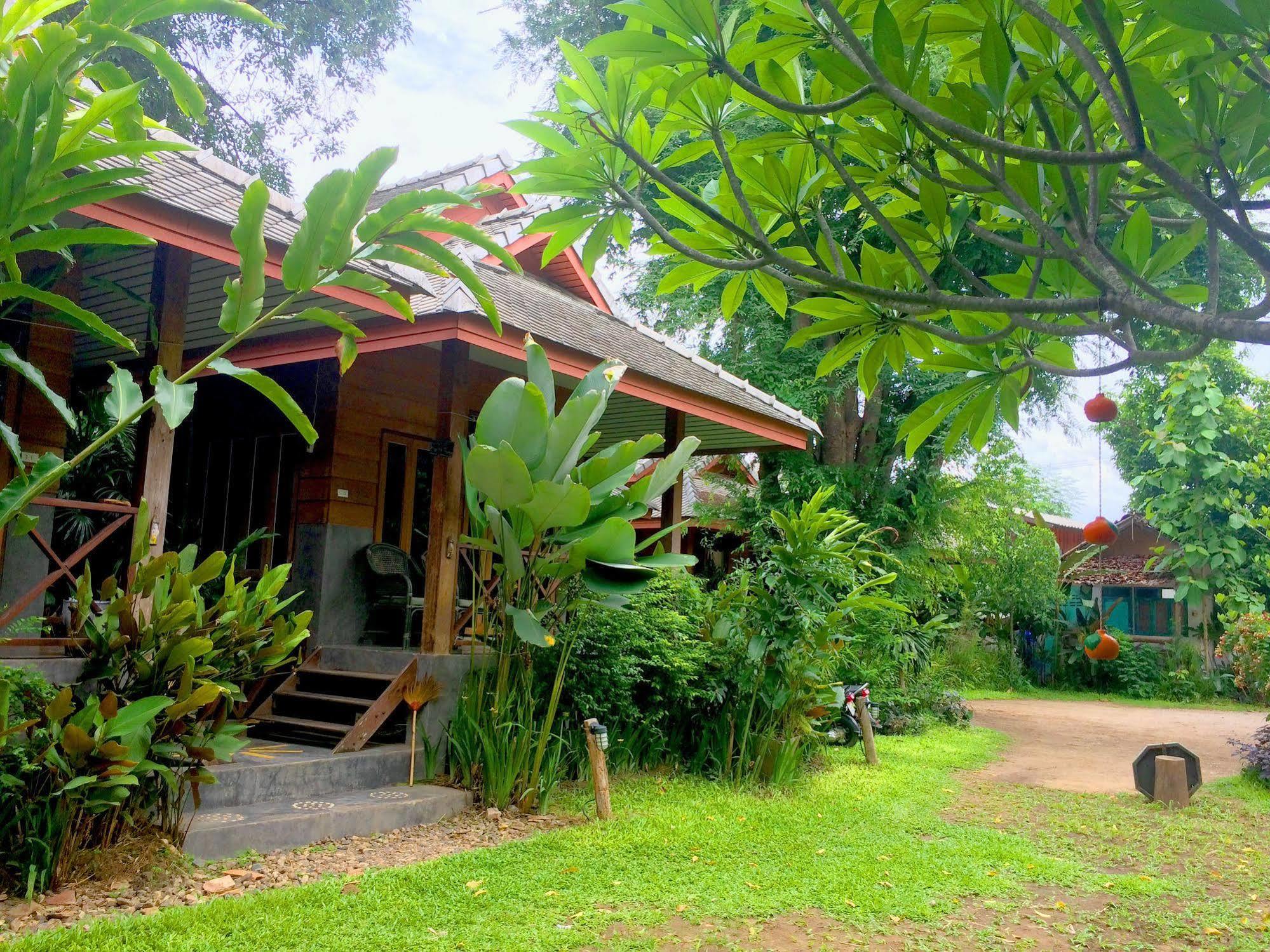 Sawasdeepai River Resort Exterior foto